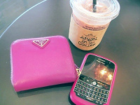 Отдается в дар Blackberry bold 9000