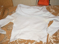 Отдается в дар свитерок из BENETTON