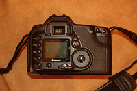 Отдается в дар Тушка Canon EOS 10d на запчасти (испорчена матрица)