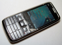 Отдается в дар Двухсимочный телефон (китаец E71 mini)