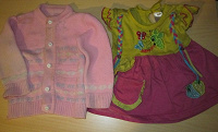 Отдается в дар Размер 2 -детские платье, свитер, бриджи, панама
