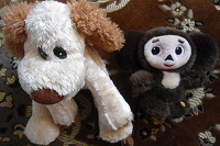 Отдается в дар Небольшие мягкие игрушки – собачонок и Чебурашка