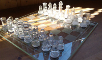 Отдается в дар Стеклянные шахматы