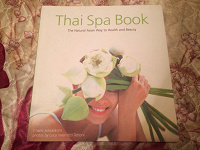 Отдается в дар Книга о тайском спа на английском языке