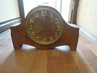 Отдается в дар Старинные часы Vesna