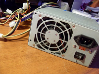 Отдается в дар Блок питания Ever 300W