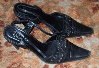 Отдается в дар женские туфли