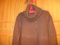 Отдается в дар Коричневый свитер