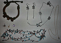 Отдается в дар Бижутерия — браслет, серьги, колье, подвески, цепочка, пояс