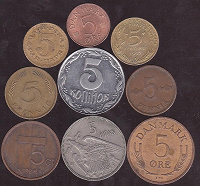 Отдается в дар 9 монет (номинал 5)