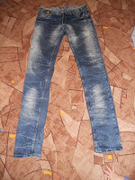 Отдается в дар джинсы и брюки размер 44-46