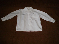 Отдается в дар Белые рубашки для мальчика