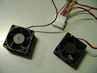 Отдается в дар Кулера 2 по 2 для HDD