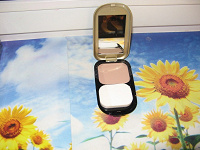 Отдается в дар Пудра Max Factor Facefinity Compact (Новая)