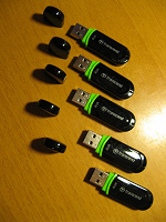 Отдается в дар USB-флешки по 4 Гб