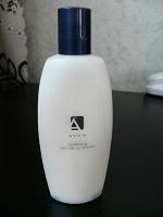 Отдается в дар Средство для снятия макияжа с глаз Avon