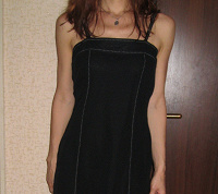 Отдается в дар Черное нарядное вечернее платье(100 % вискоза)несколько фото