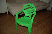 Отдается в дар стульчик пластиковый детский