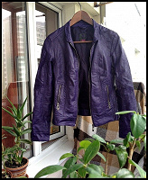Отдается в дар фиолетовая куртка 42-44