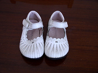 Отдается в дар детские туфельки (размер 25)