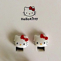 Отдается в дар Детские клипсы // Hello Kitty