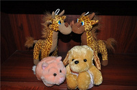 Отдается в дар Мягкие игрушки: жирафы, свинка, собачка