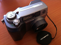 Отдается в дар Цифровой фотоаппарат Olympus Camedia C-4000 Zoom