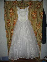 Отдается в дар платье свадебное 42-44р.