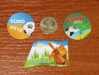 Отдается в дар Сувенирный набор «вболівальника» Евро 2012:)