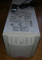 Отдается в дар ИБП APC Smart UPS 700 без аккумуляторов