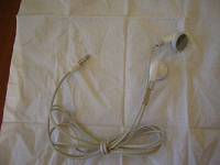 Отдается в дар Наушники Apple iPod