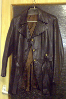 Отдается в дар Куртка-пиджак женская, приталенная, из высококачественной нежнейшей кожи, размер 46-48