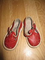 Отдается в дар Детская обувь родом из СССР