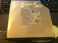 Отдается в дар DVD-ROM для ноутбука