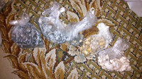 Отдается в дар Ракушки с должанки по цветам.