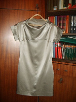 Отдается в дар Платье 40-42 размера