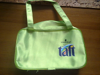 Отдается в дар косметичка зеленая «Taft»