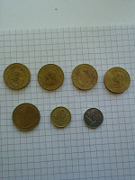 Отдается в дар Монеты юбилейные 10 и иностранные