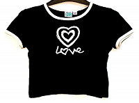 Отдается в дар Футболочка Love