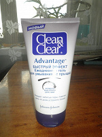 Отдается в дар Гель для умывания от прыщей Clean&Clear