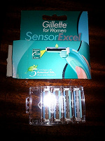 Отдается в дар Кассеты женские Gillette Sensor Excel