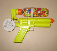 Отдается в дар игрушка — пистолет