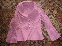 Отдается в дар Пиджак женский, розовый 42 размер.