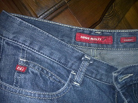 Отдается в дар джинсы женские 42-44 Miss Sixty