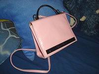 Отдается в дар Маленькое розовое сумочко:)