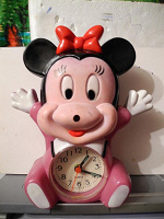 Отдается в дар Игрушка часы — Мики Маус