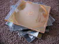 Отдается в дар Боксы для ДВД дисков