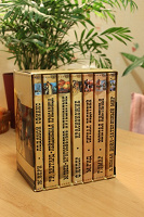 Отдается в дар Семь книг серии «Мир приключений» в коробке