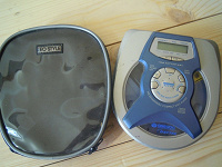 Отдается в дар CD плеер daewoo