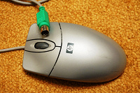 Отдается в дар Мышь компьютерная (не оптическая) от фирменного компьютера HP. Интерфейс PS/2